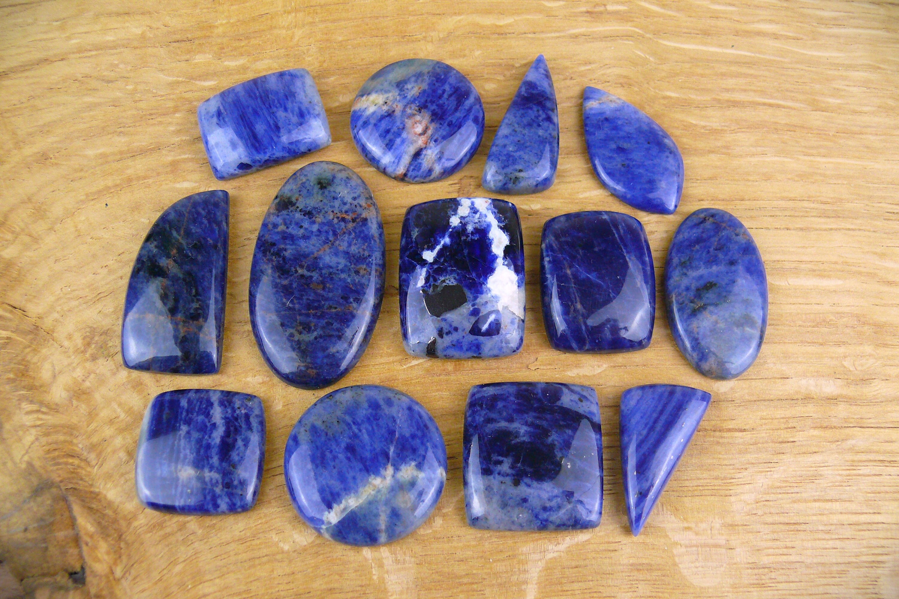 Sodalith Cabochons || Viereckig, Oval, Rund, Verschiedene Formen