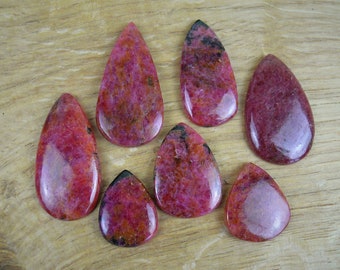 Rhodonit Cabochons || Tropfen-Form / Teardrop / Pear-Shaped