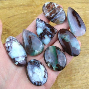 Calcedonio Aquapras || Cabochon || Ovale, Goccia, Quadrato, Altre forme