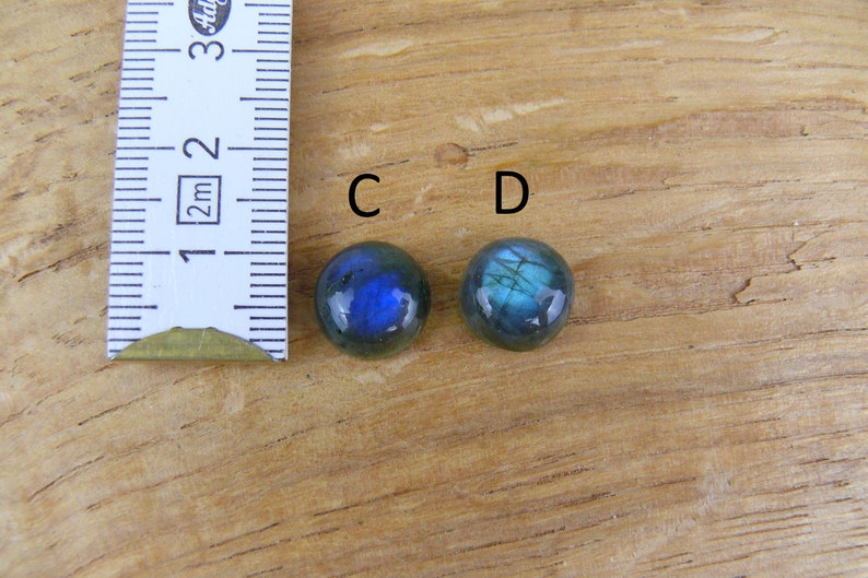 Kleine Labradorit Cabochons Rund 11x11mm / 10x10mm Bild 3