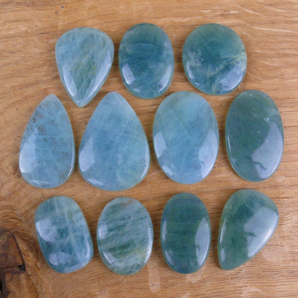 Aquamarin Cabochons || Oval, Tropfen, Viereckig