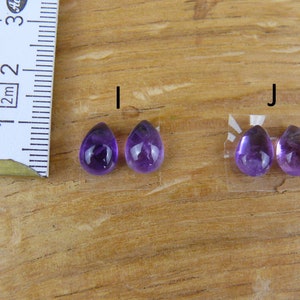 Kleine Amethyst Cabochons Paare / 2er-Sets Tropfen / Teardrop / Birnen-Form Bild 6