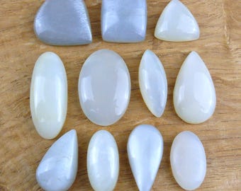 Moonstone Cabochons || Oval, Drop, Square, Marquise, Triangular || approx. 19-40 mm