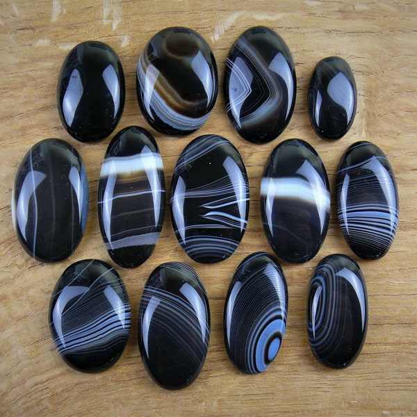 Cabochons Onyx bagués / Pierre précieuse d’agate noire || ovale