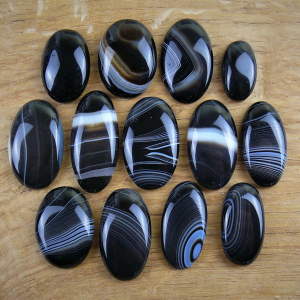 Banded Onyx Cabochons / Black Agate Gemstone || Oval