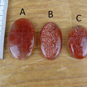 Sonnenstein Cabochons Oval Bild 2