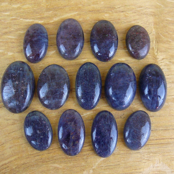 Iolith-Sonnenstein Cabochons / Cordierit || Oval