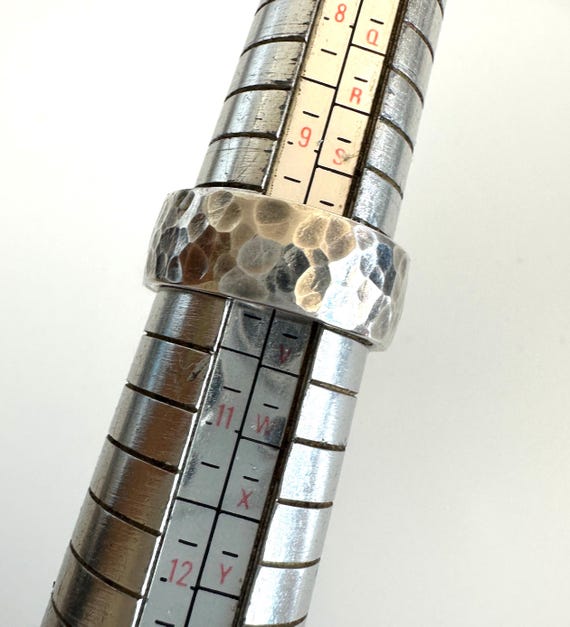 Solid Sterling Silver Hammered Effect Band Ring U… - image 7