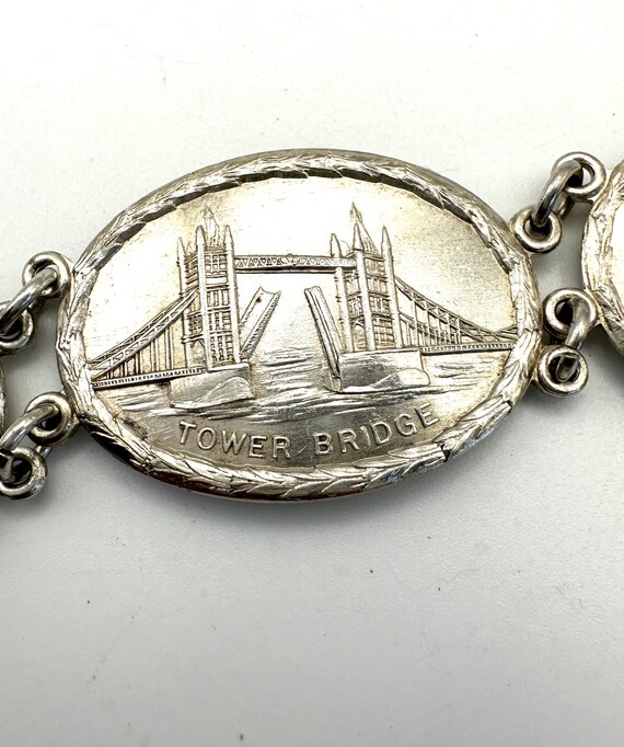 Vintage 1945 Hallmarked Solid Silver Statement Ch… - image 3