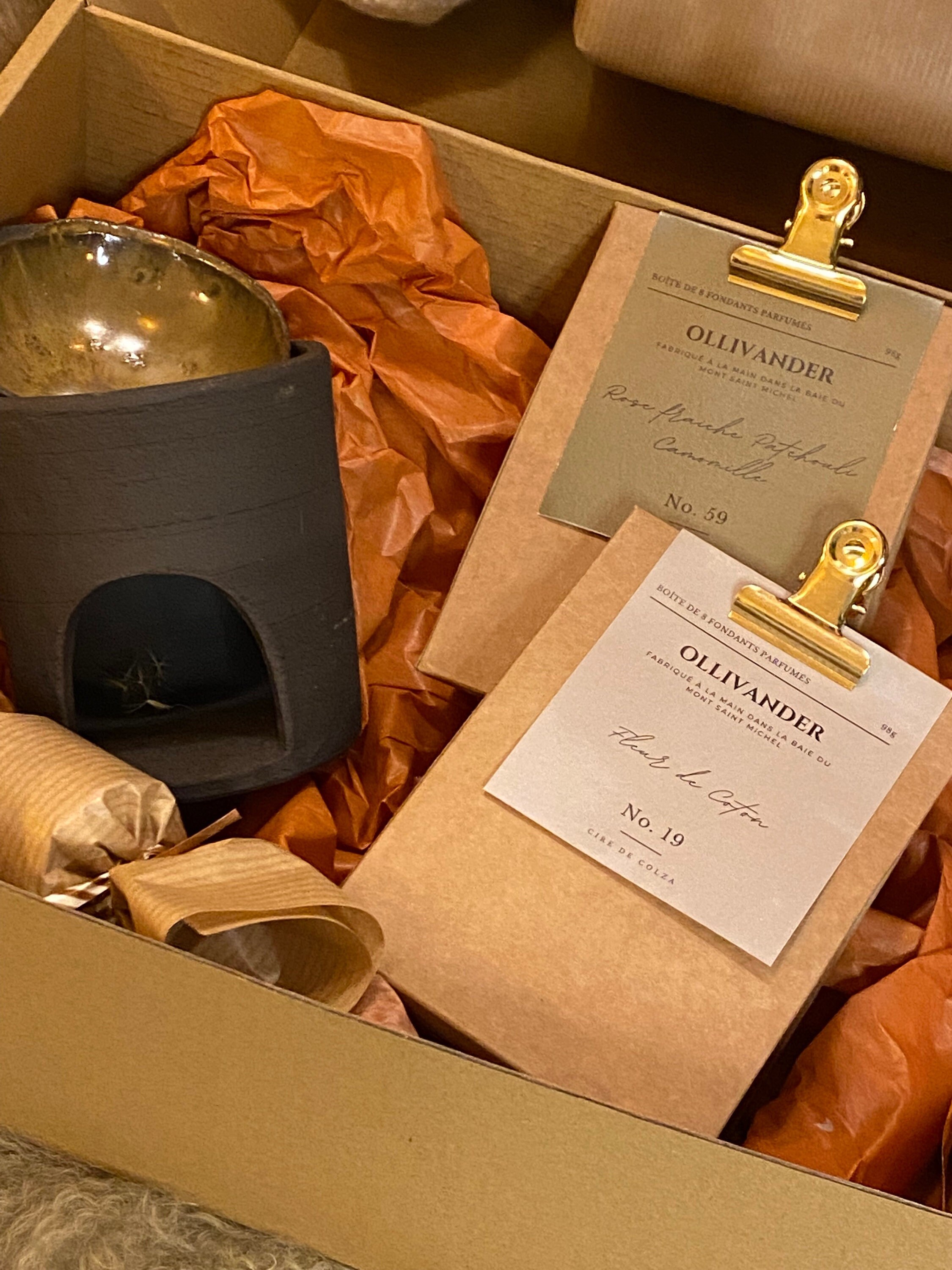 Coffret Brûle Parfum et 2 Lots de 8 Fondants Parfumés