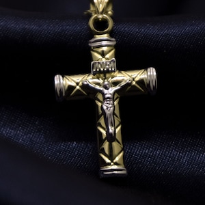 14k Massivgold Kruzifix-Halskette, religiöse Geschenke, Massivgold Kreuzanhänger, Taufgeschenke, Minimalist Jesus Christus Halskette