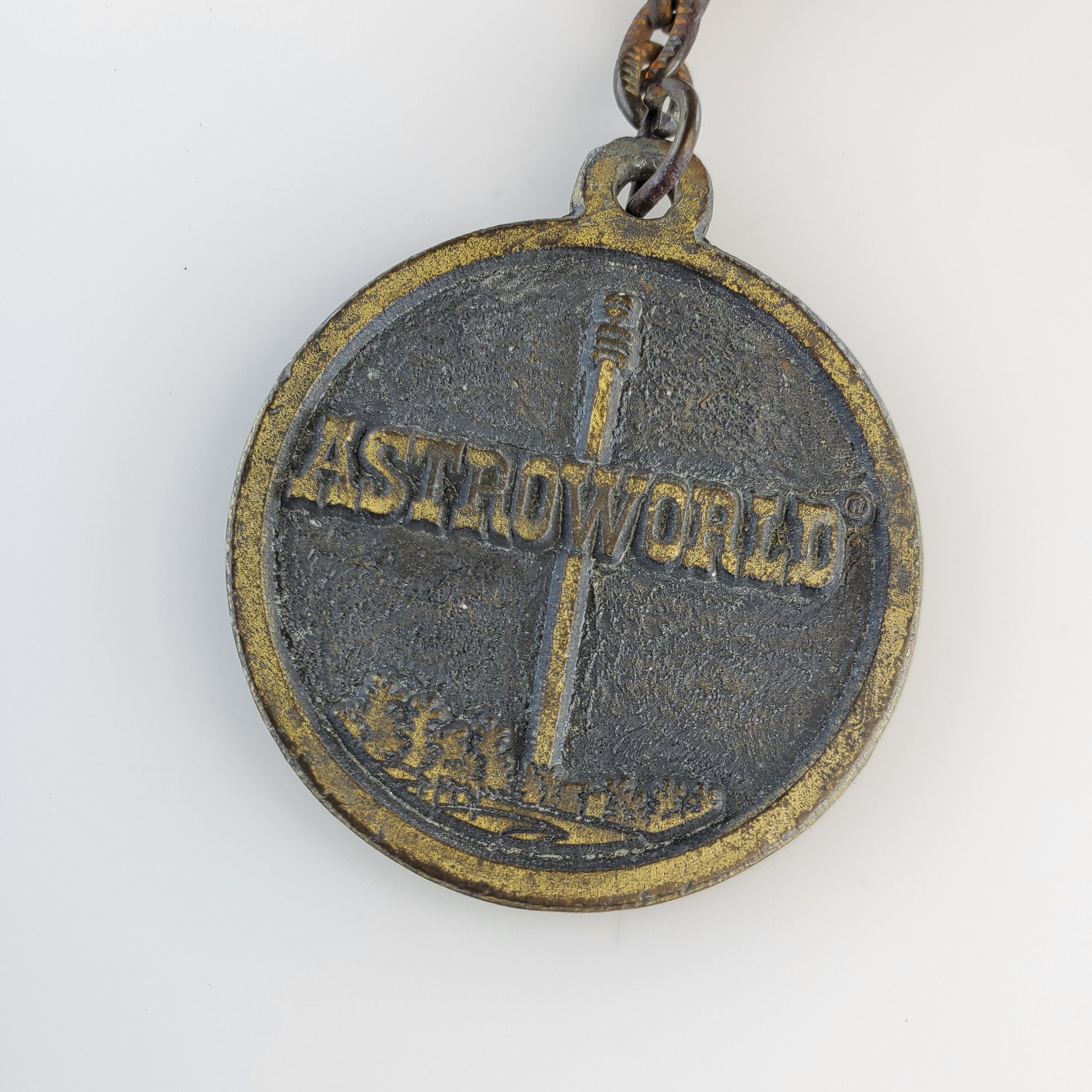 小物 travis scott artifacts keychain Travis Scott Artifacts Keychain | LINE SHOPPING