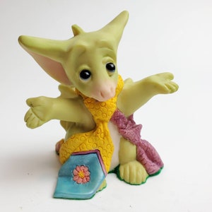 1997 Whimsical World of Pocket Dragons Dragon by Real Musgrave Flambro A Choise of Ties w/ Original Box