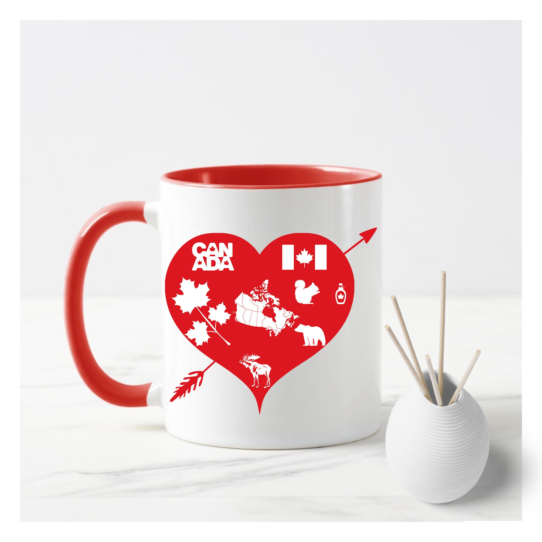 Mug Coeur Canada. Tasse Passion Canada. Mug Canada, Caribou, Sirop d'érable, Ours, Feuilles d'érable