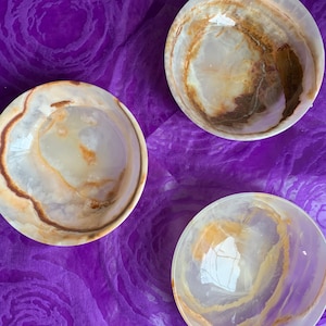 Marble/ Onyx 5&quot; Bowl with unique irresistible dark pattern inside decorate home/office space house warming gift hand made hand carved
