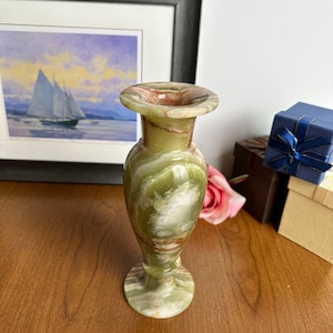 10&quot; Exquisite Green Marble Vase: Nature&#39;s Elegance for Your Home/Office Decor,Decor as it,or with Fresh flower/Dried arrangement,Gift