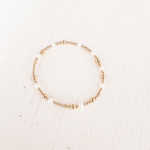14k Gold Filled Fresh Water Pearl Beaded Bracelets, 2.5mm 3mm 4mm 5mm Beads Stretch Bracelet, Stack, Layering, Mothers Day Bracelet Sets 2.5mm Gold/pearl (C)