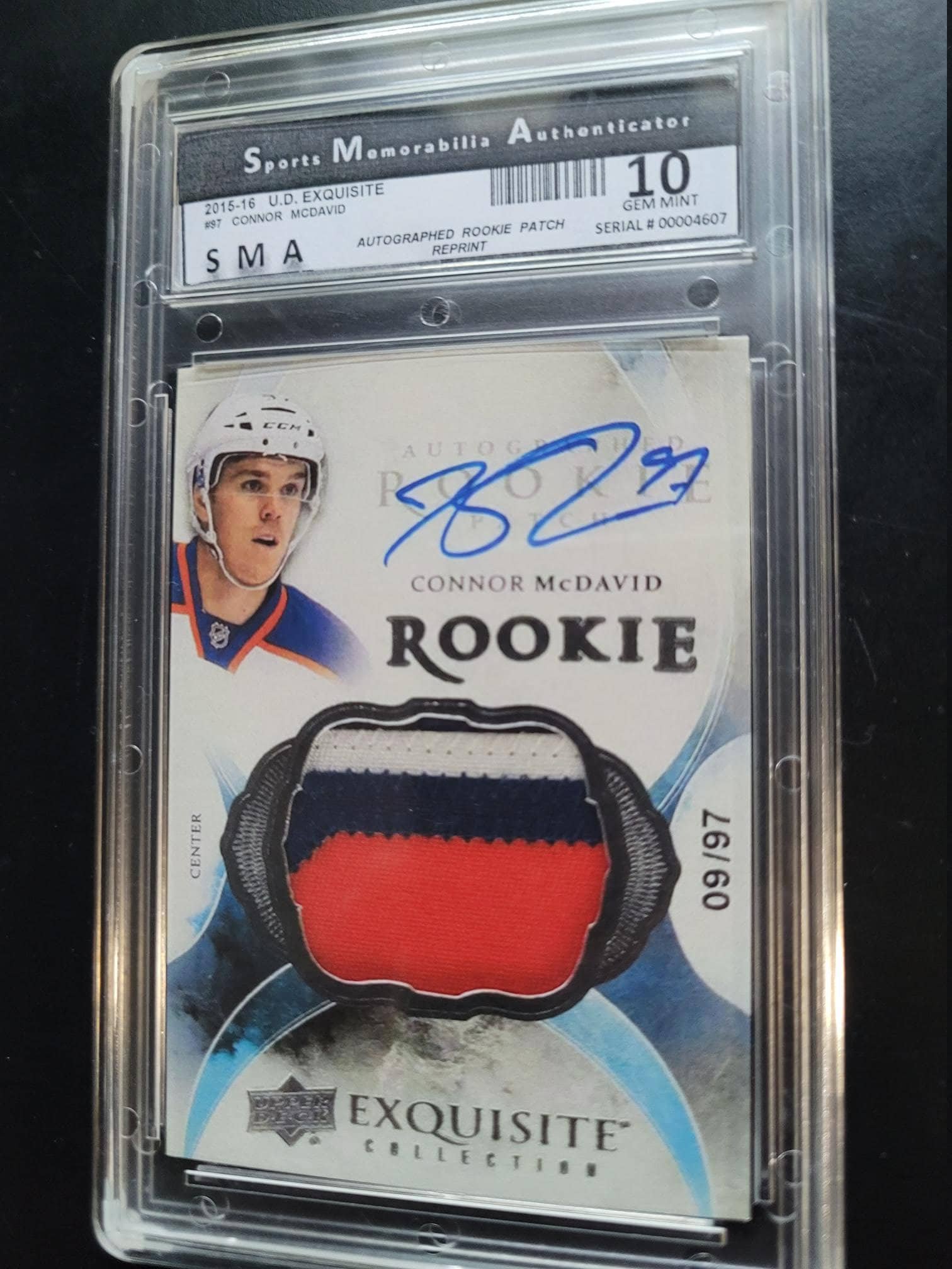 2015/16 Connor Mcdavid Autographed Rookie Patch the Cup Upper 
