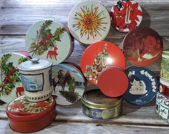 Vintage Collectible Christmas  Cookie Tin \ Candy Tin \ Tea Tin \ Biscuit Tin \ Tea Tin