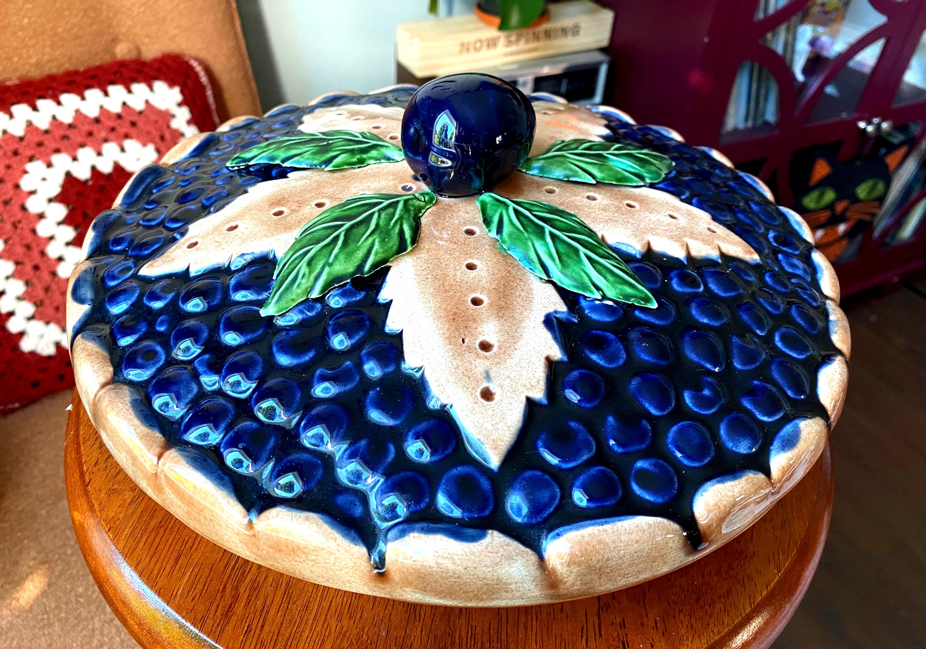 Blueberry Pie Keeper - Etsy