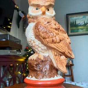 Vintage 1970s Hand-Painted Ceramic Owl Figurine – Woodland Cottagecore Decor