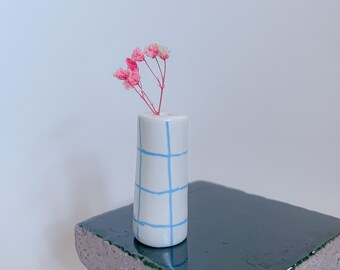 Handmade Striped Tiny Vase / Blue Tiny Vase / Lined Tiny Vase / Mini Gift / Cute Gift / Nordic / For different color please contact with me