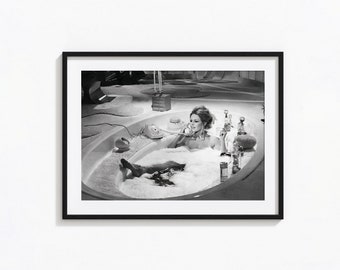 Brigitte Bardot badkuip print, badkamer poster, zwart-witte muur kunst, vintage print, fotografie prints, museum kwaliteit foto print