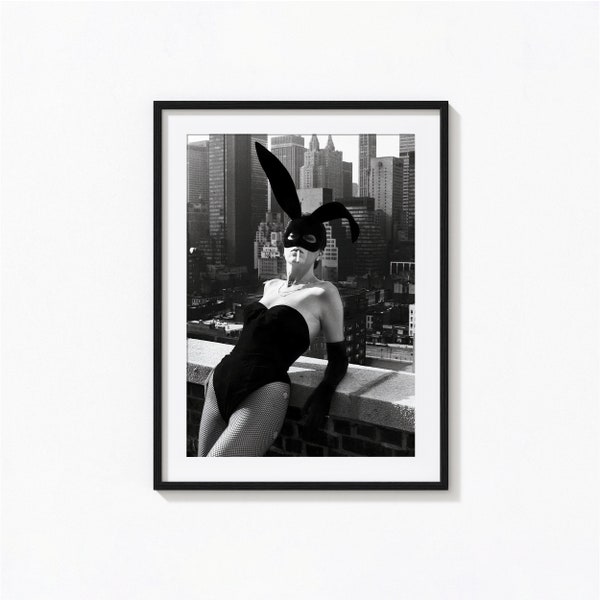 Helmut Newton Print, Elsa Peretti in New York Black and White Wall Art, Vintage Print, Photography Prints, Museum Quality Photo Art Print