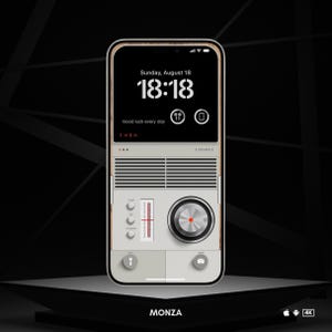Puede incluir: Una maqueta de teléfono inteligente con un diseño de radio retro. La pantalla muestra la hora 18:18 y la fecha domingo 18 de agosto. El texto "Good luck every day" se muestra debajo de la hora. El teléfono tiene un diseño plateado y negro con una perilla roja y un altavoz.