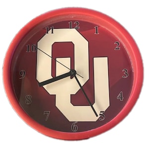Oklahoma Sooners 9&quot; Wall Clock