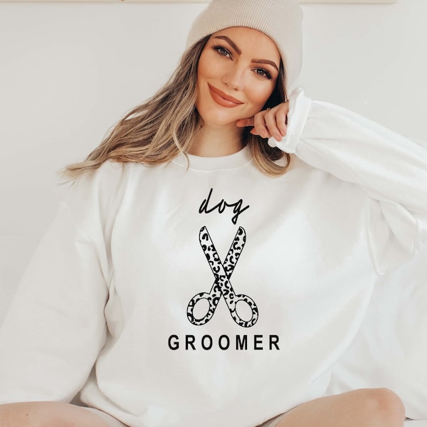 Dog Groomer Sweatshirt, Pet Grooming Sweatshirt, Love Dog Grooming, Dog Mom Crewneck, Pet Lover Sweatshirt, Gift For Dog Groomer,