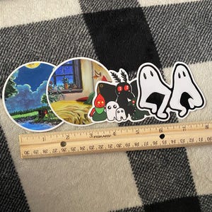 Pack d'autocollants Cryptid ! Sticker homme papillon, Fresno Nightcrawler, monstre de Flatwoods, cryptides kawaii, lecture de cryptides, stickers cryptides lunatiques