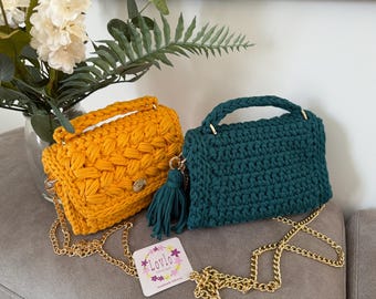 Handmade Crochet Shoulder Bag: Eco-Friendly Lined Purse