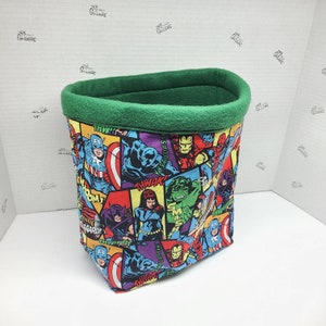 Large Colony size cotton colorful Super heroes design sugar glider pocket pet sleeping pouch snuggle sack hideout green fleece lining
