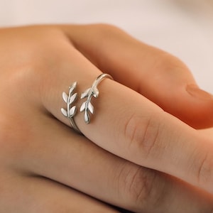 Elegant Adjustable Olive Leaf Wrap Ring in Gold and Silver | Nature Inspired Delicate Boho Jewelry Gift for Her | Minimalist Ring