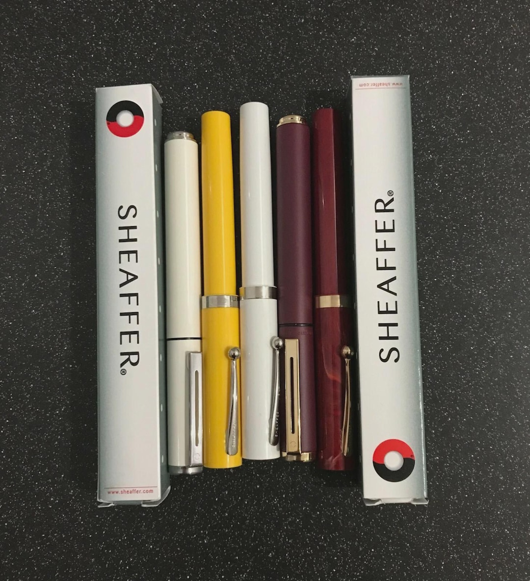 Stylo Vintage SHEAFFER Modèle No Nonsense - Roller/Bille Motif Fleurs - Occasion