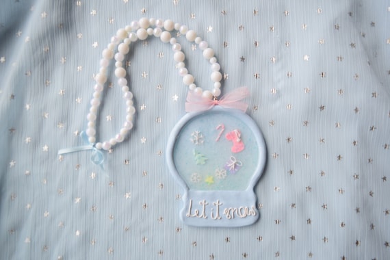 Kawaii Pastel Christmas Snow Globe Necklace: Fairy Kei Jewelry