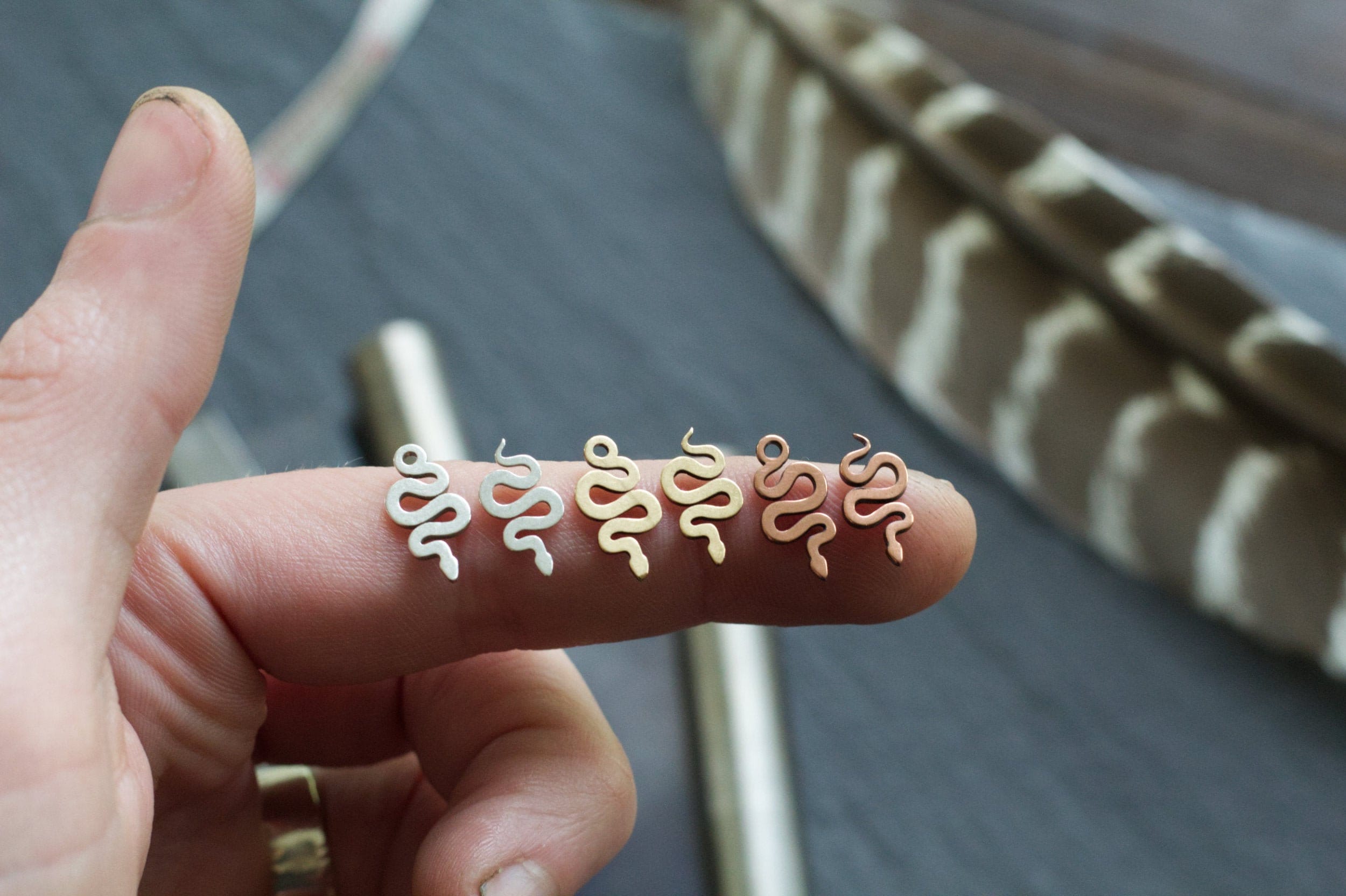Nail Charms，Snake Nail Art Charms 3D Nail Rhinestones，for Nail Art  Accessories 