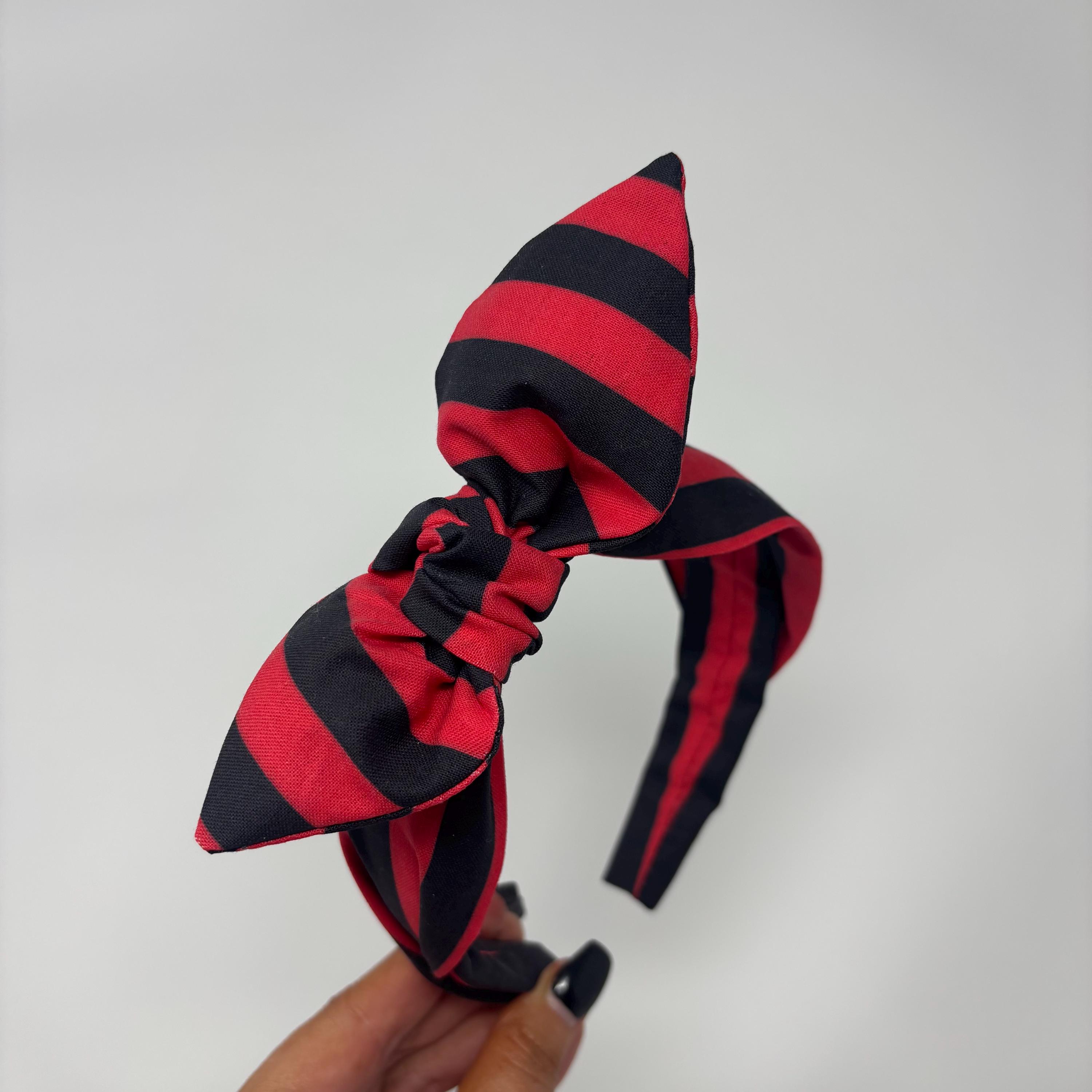 A Pirates Life Inspired Bow Headband Cruise Headband Pirate Caribbean Bow Pirate Night Accessory Adventureland Bowband Gasparilla Bow