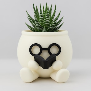 Book Lover Planter with Drainage – Cute 3D Printed Face Pot | Succulent Planter Gift | Eco-Friendly Plant Lover Decor | Reading Pot