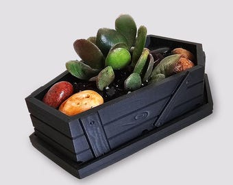 3D Printed Coffin Planter with Lid: Gothic Home Decor & Storage