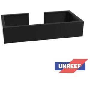 Puede incluir: Estante rectangular negro con un hueco en el medio. El estante está hecho de un material liso y mate.