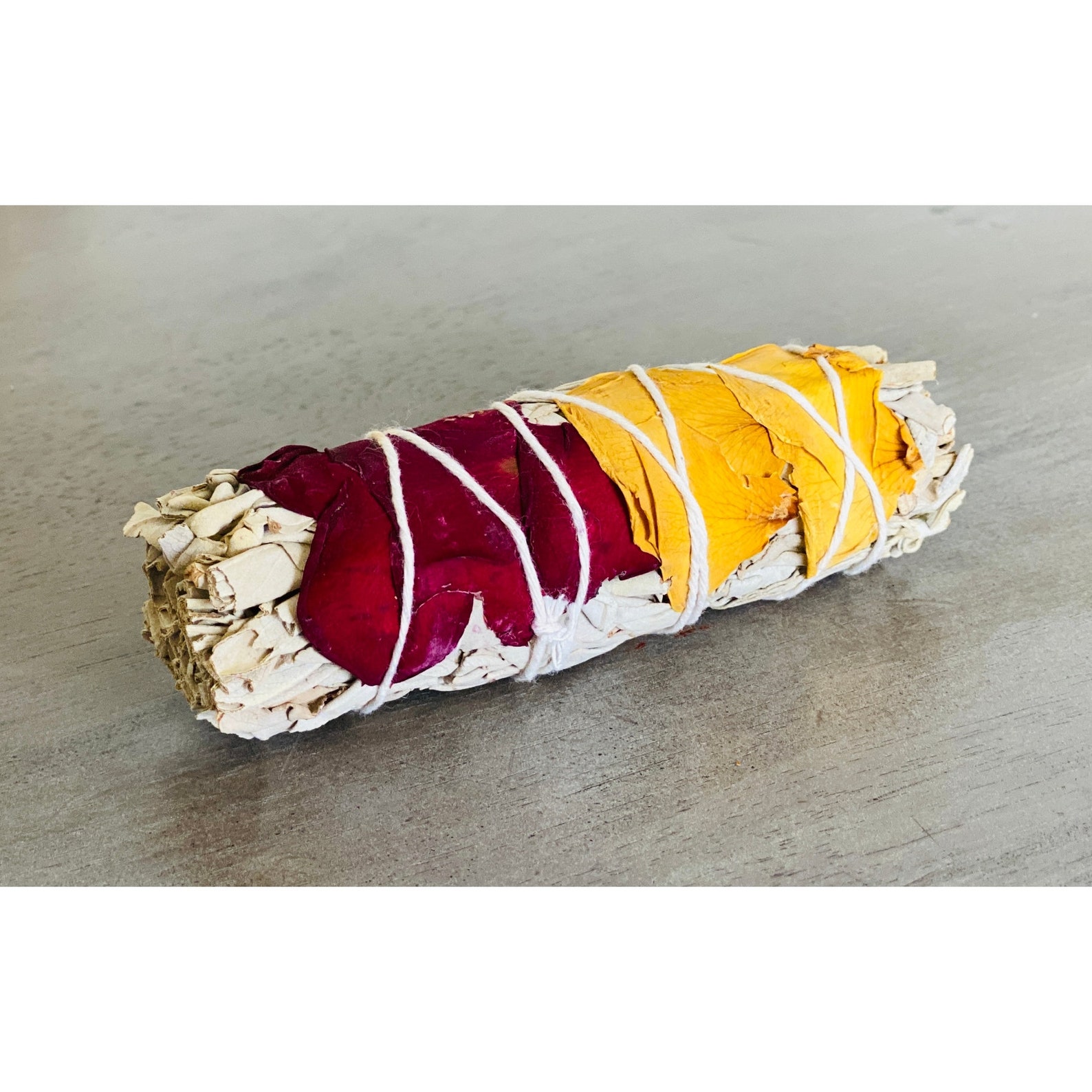 1 einzelne weiße Salbei w / getrocknete Rose Blütenblätter | Etsy