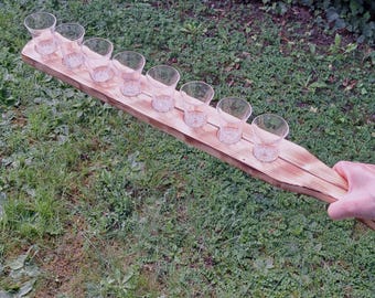 Tagliere rustico in legno: perfetto per le riunioni sociali!
