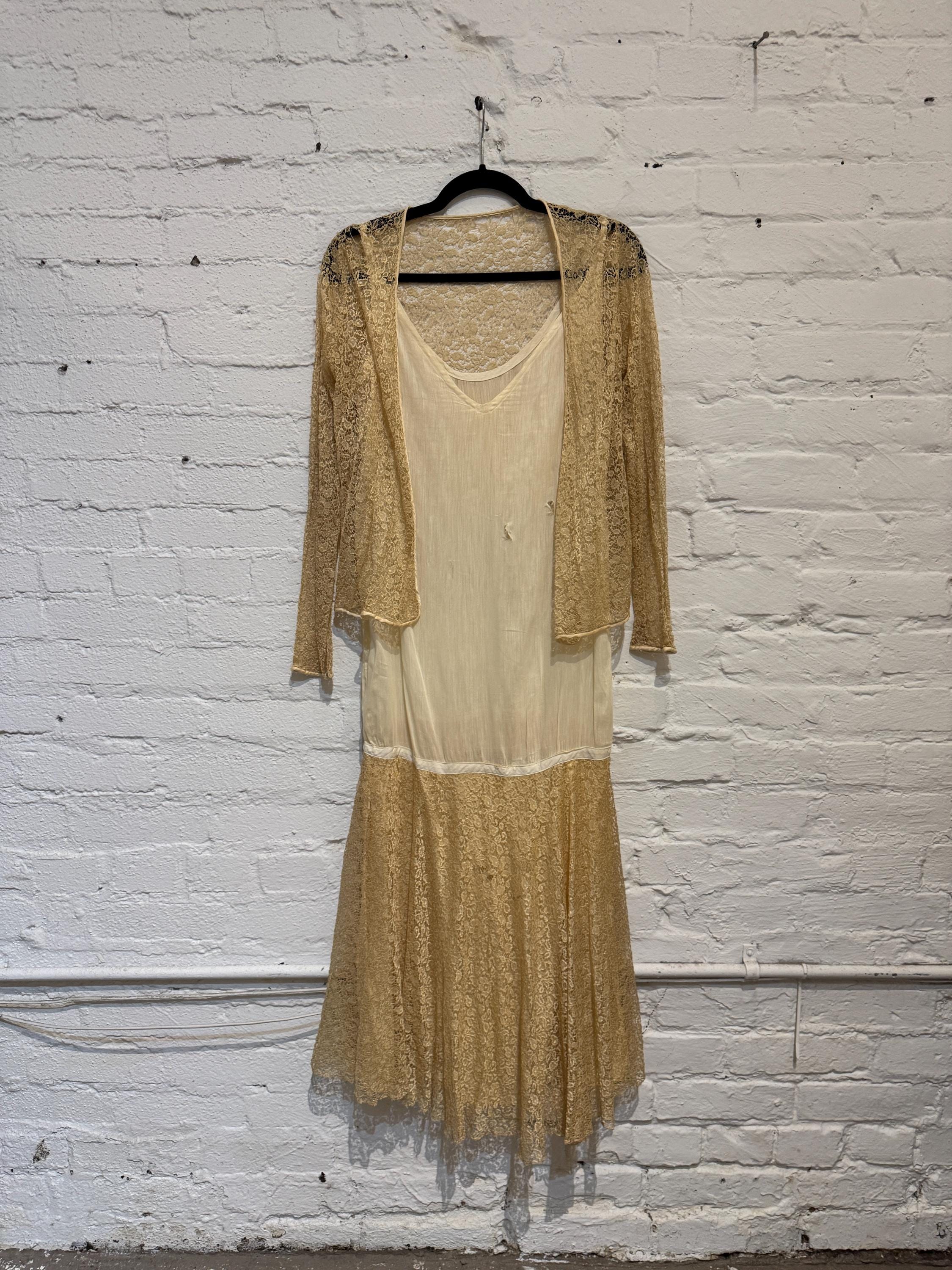 1920s drop waist dress uk Parida Cream Poplin Drop-Waist Midi Dress With Peplum Hem – Club L London