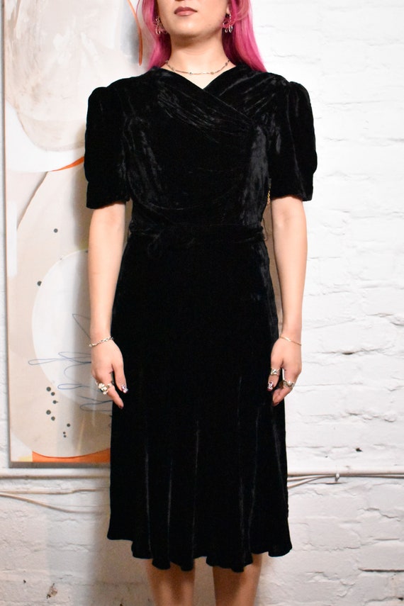 Vintage 1930s/40s Black Silk Rayon Velvet Dress - image 1