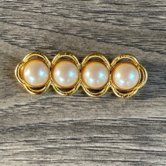 Vintage Gold Tone MONET 4 Faux Pearl Brooch, Mid … - image 2