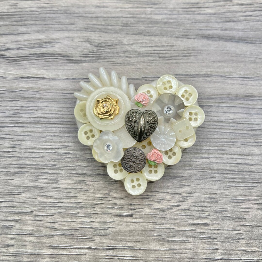 Vintage Hallmark Buttons and Roses Heart Plastic Brooch - Etsy