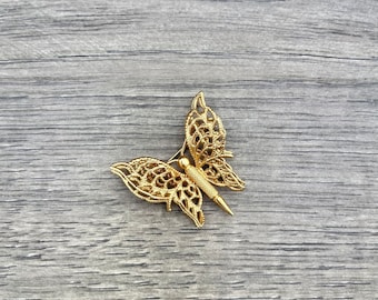 Vintage Monet Butterfly Openwork Wings Gold Tone Brooch