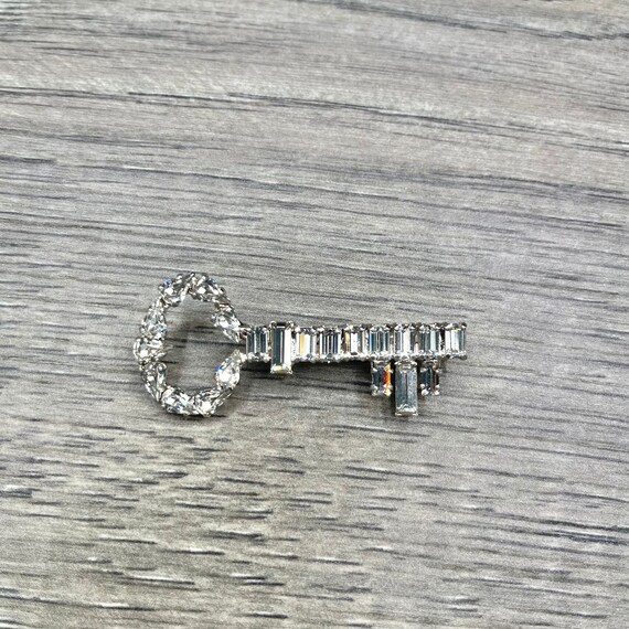 Vintage B. David Skeleton Key Clear Rhinestones D… - image 2